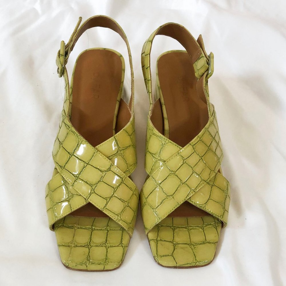 BY FAR  Aneila Crossover Sandal EU 37